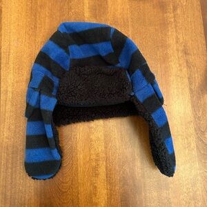 Gap striped fleece hat